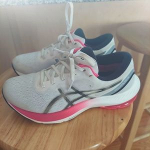 Asics gel pulse 13 running shoe size 6